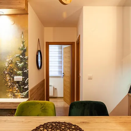 Jahor Dis 7 I 8 Apartament